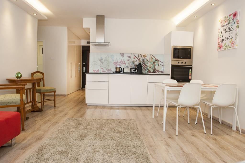 Ilona 2 Bedrooms Apartment In The Center Budapešť Exteriér fotografie